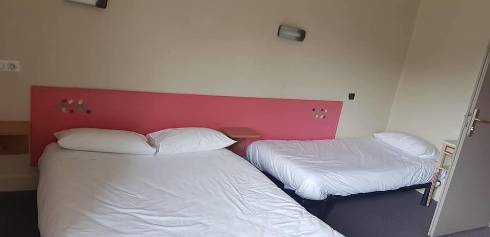 Hotel A La Croix De Malte Lourdes Buitenkant foto