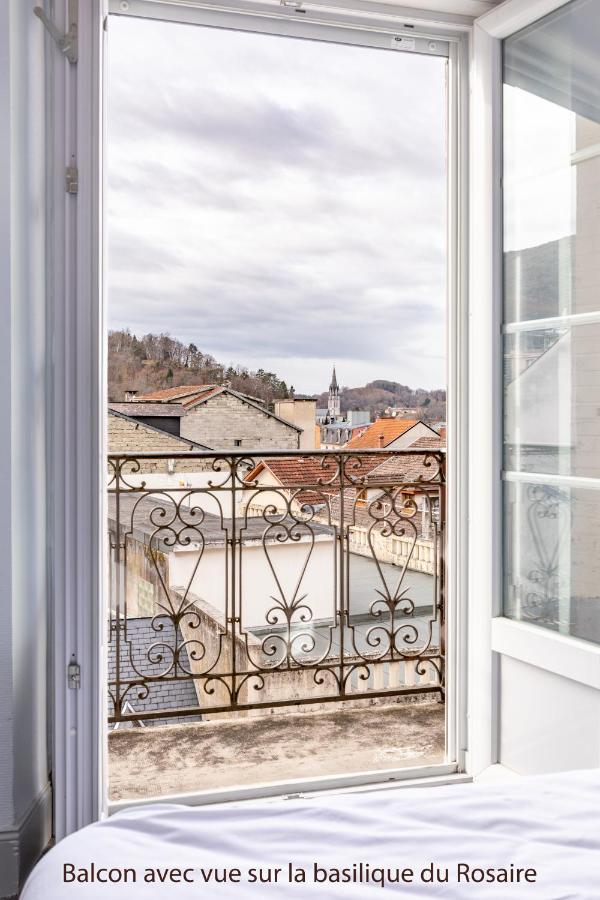 Hotel A La Croix De Malte Lourdes Buitenkant foto